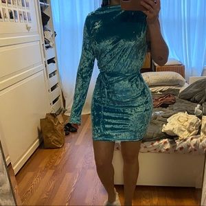 Crushed velvet blue mini dress